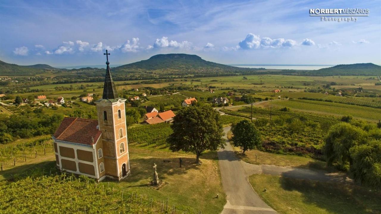 Doka Ház Villa Kisapati Kültér fotó